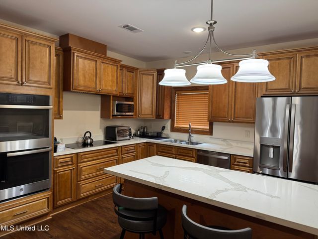 648 Iona Court, Diamondhead, MS 39525