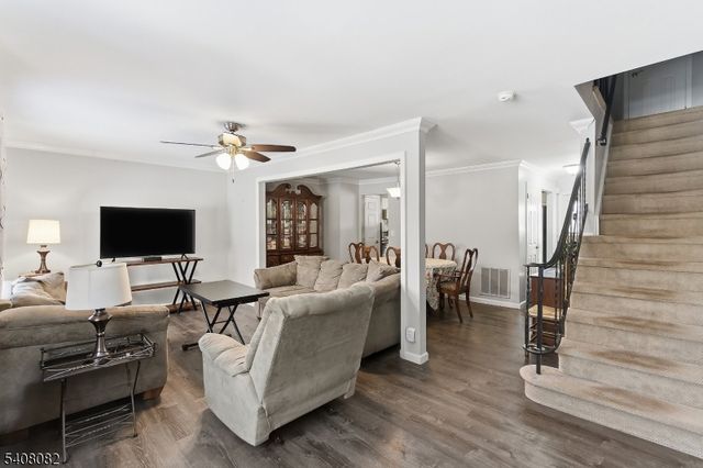 108 Windsor Ct, Hillsborough Twp., NJ 08844