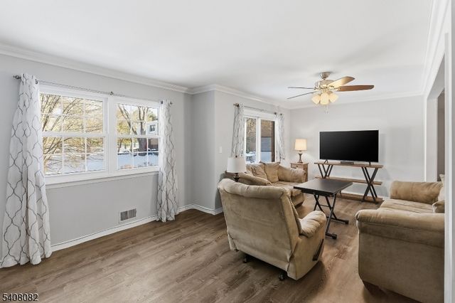 108 Windsor Ct, Hillsborough Twp., NJ 08844