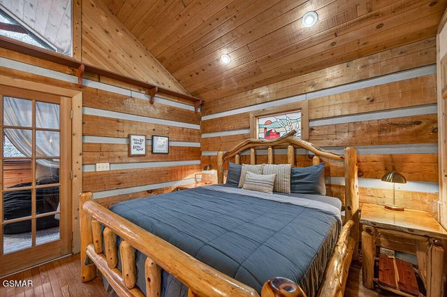 1525 Walt Price Road, Sevierville, TN 37876