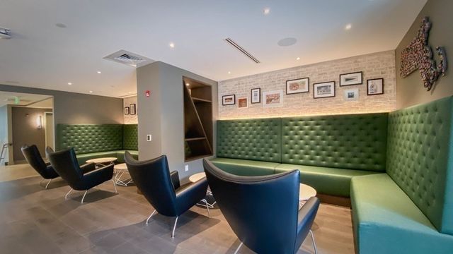 45 Lewis St 607, Boston, MA 02128