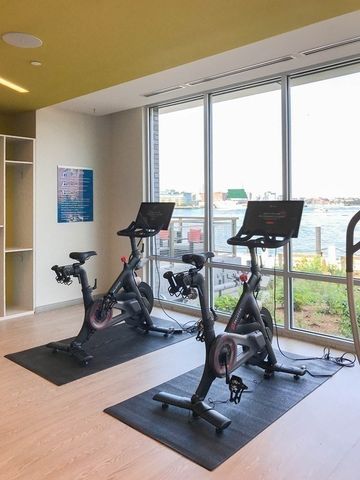 45 Lewis St 607, Boston, MA 02128