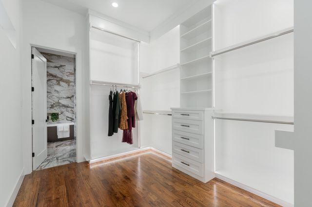 3351 Sylvan Avenue, Dallas, TX 75212