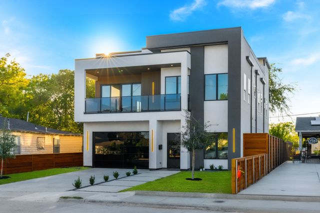 3351 Sylvan Avenue, Dallas, TX 75212