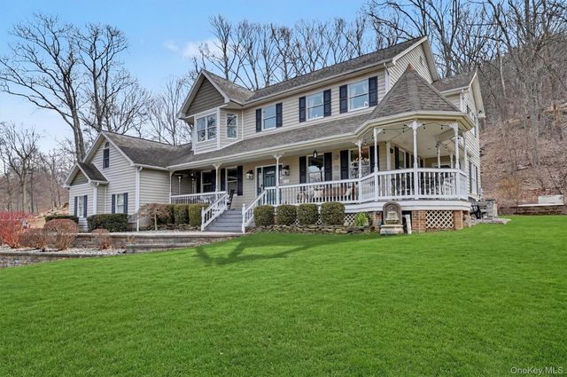 3 Nova Drive, Cornwall, NY 12518