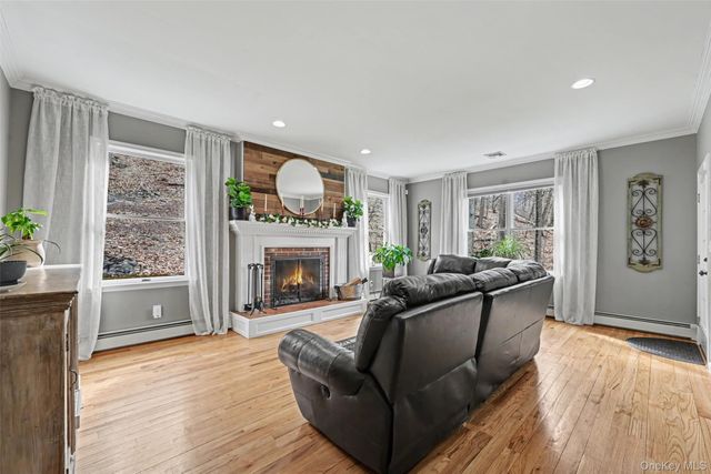 3 Nova Drive, Cornwall, NY 12518