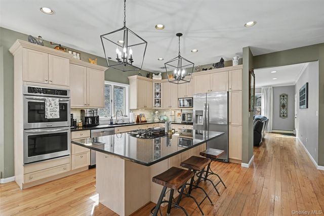 3 Nova Drive, Cornwall, NY 12518