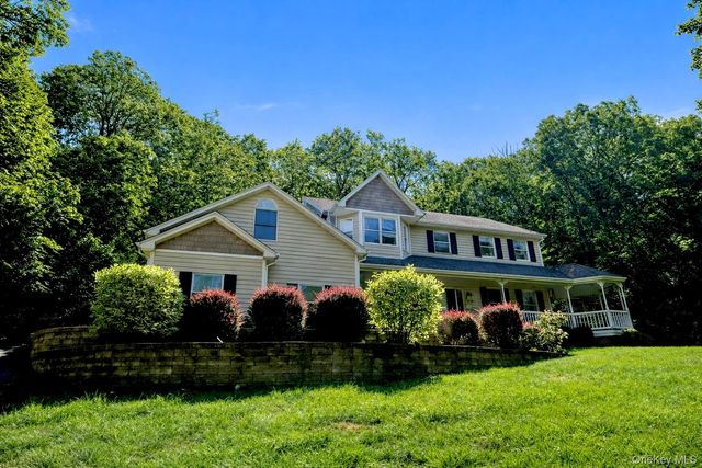 3 Nova Drive, Cornwall, NY 12518