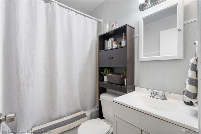 26692 Chippendale Street, Roseville, MI 48066