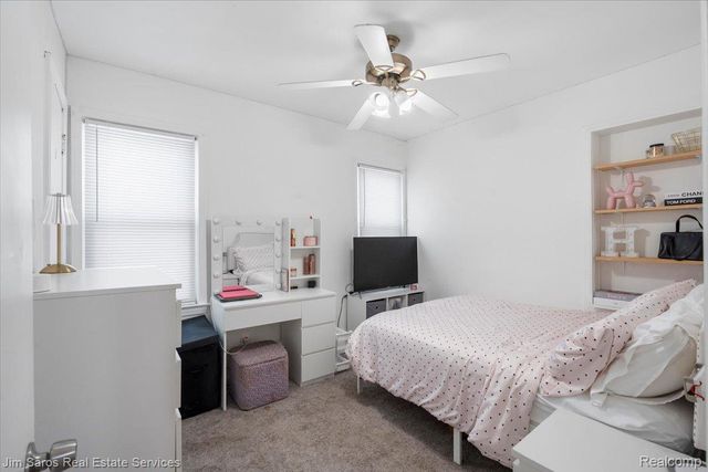 26692 Chippendale Street, Roseville, MI 48066