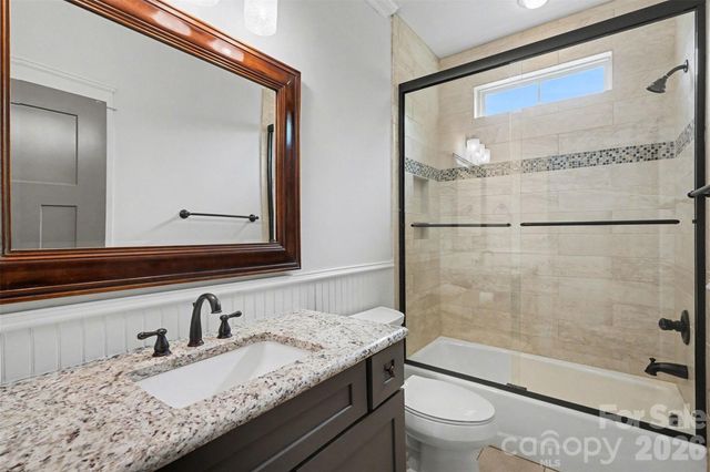 17909 Nodghia Circle, Davidson, NC 28036