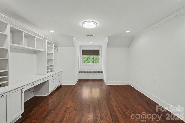 17909 Nodghia Circle, Davidson, NC 28036