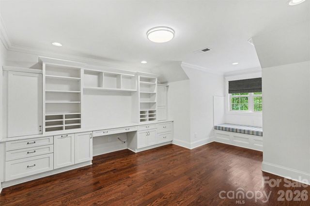 17909 Nodghia Circle, Davidson, NC 28036