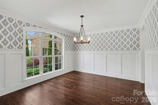 17909 Nodghia Circle, Davidson, NC 28036