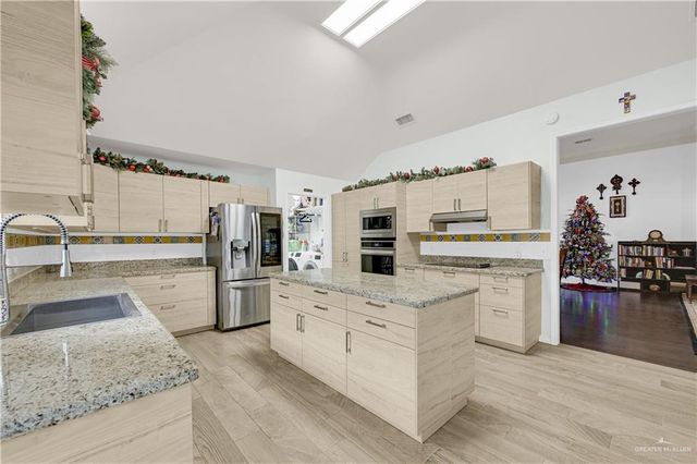 2605 Ponderosa Drive, Mission, TX 78572