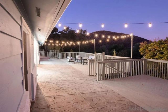 11774 Rocoso Rd, Lakeside, CA 92040