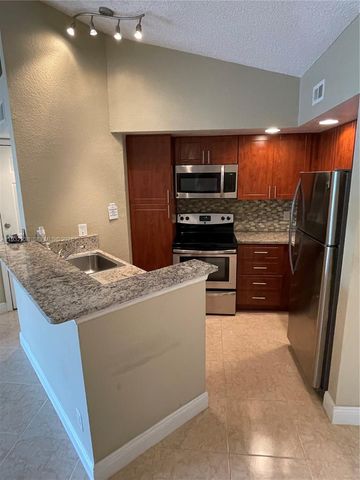 595 Vista Isles Dr 1923, Sunrise, FL 33325