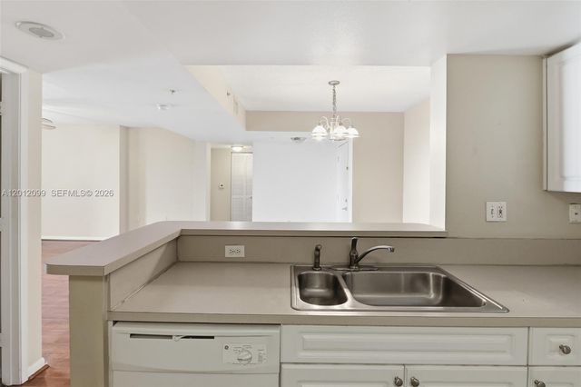 520 SE 5th Ave 1409, Fort Lauderdale, FL 33301
