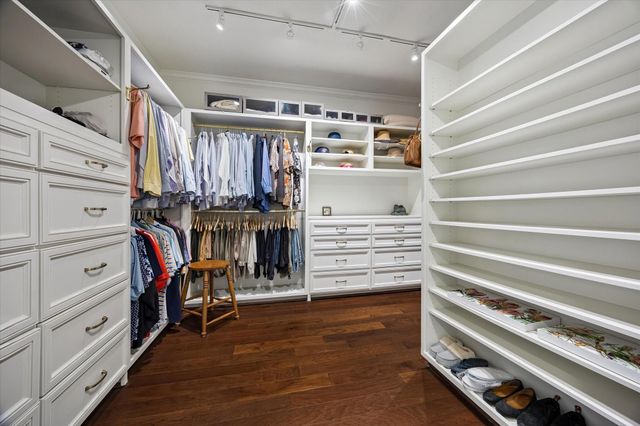 101 Westcott Street 1202, Houston, TX 77007