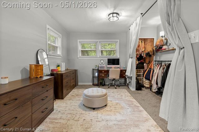 2985 Lafayette Drive, Trenton, MI 48183