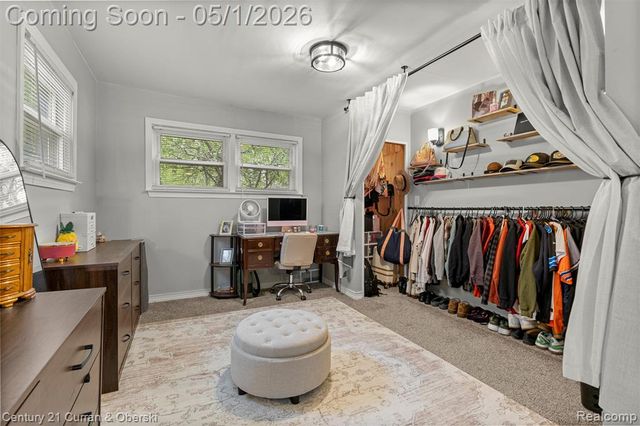 2985 Lafayette Drive, Trenton, MI 48183