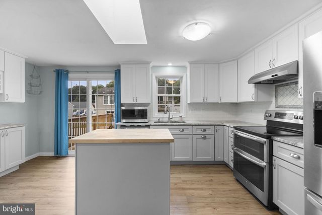 205 SYCAMORE RD, Mount Airy, MD 21771