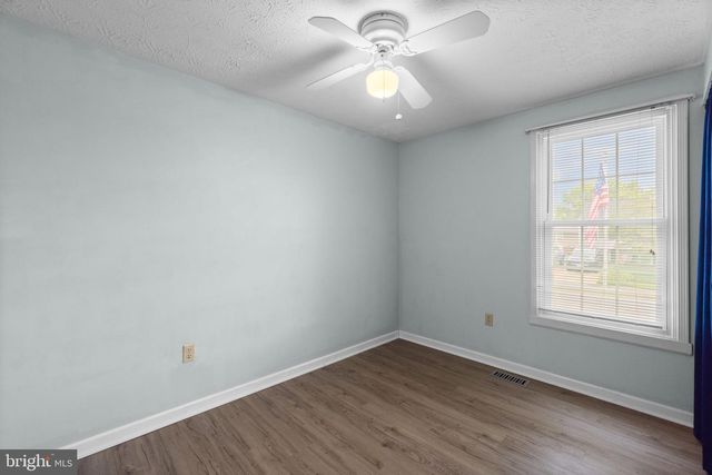 205 SYCAMORE RD, Mount Airy, MD 21771