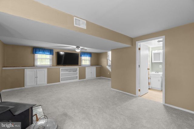 205 SYCAMORE RD, Mount Airy, MD 21771