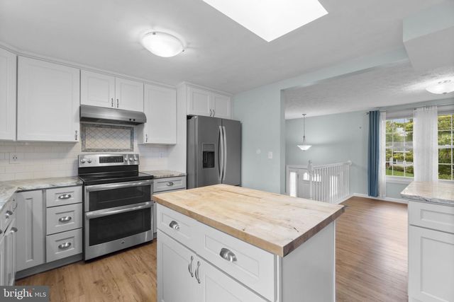 205 SYCAMORE RD, Mount Airy, MD 21771