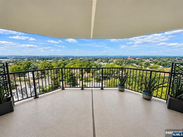 245 Prospect Avenue 16A, Hackensack, NJ 07601