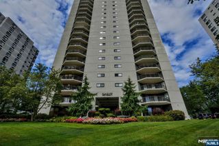 245 Prospect Avenue 16A, Hackensack, NJ 07601