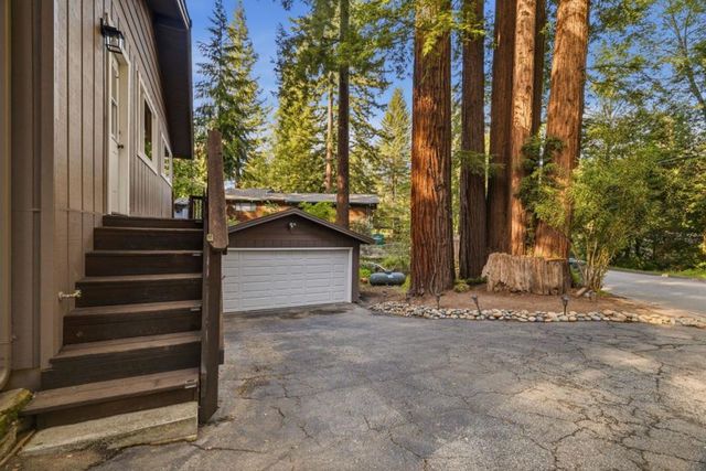 220 Lake Drive, Boulder Creek, CA 95006