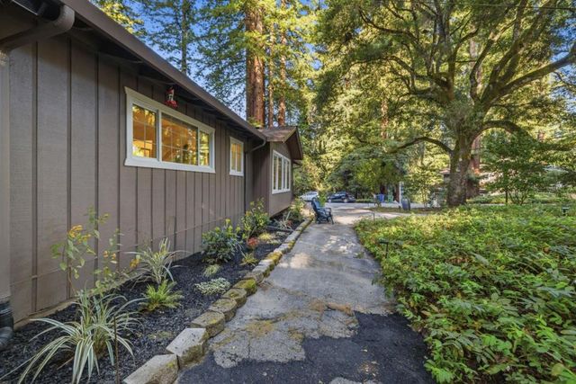 220 Lake Drive, Boulder Creek, CA 95006