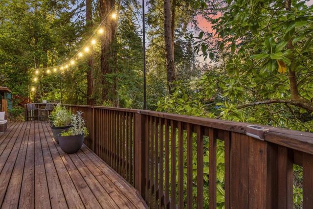 220 Lake Drive, Boulder Creek, CA 95006