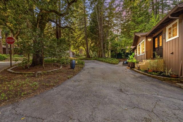 220 Lake Drive, Boulder Creek, CA 95006