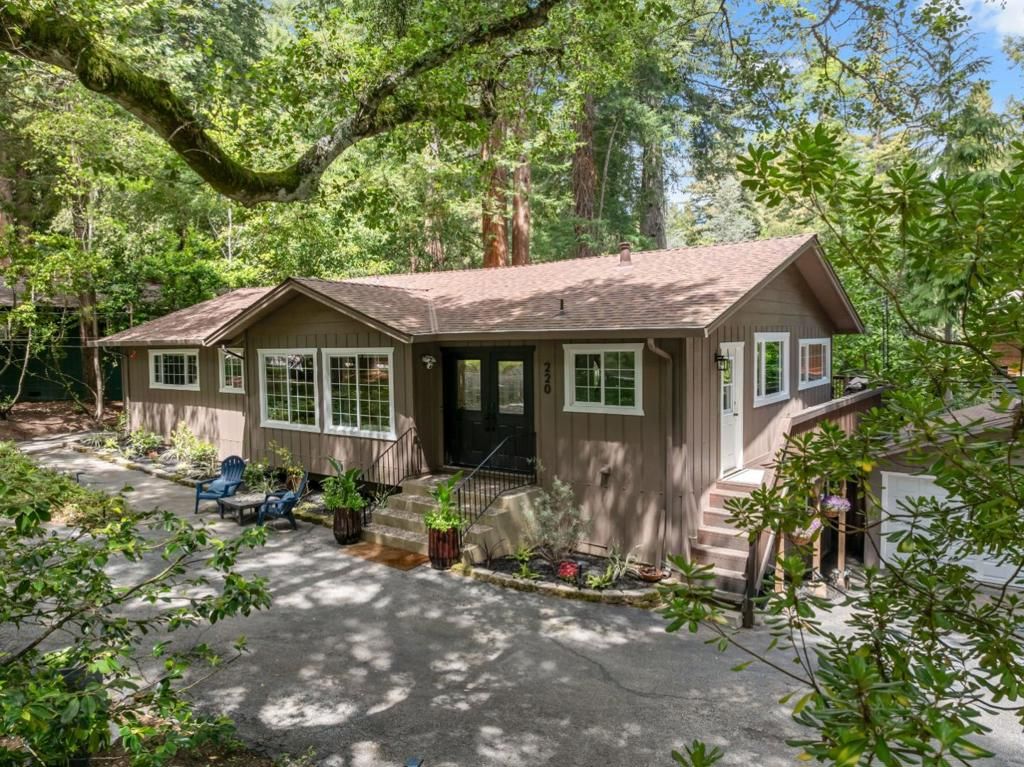 220 Lake Drive, Boulder Creek, CA 95006