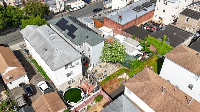 350 New St, Newark City, NJ 07103