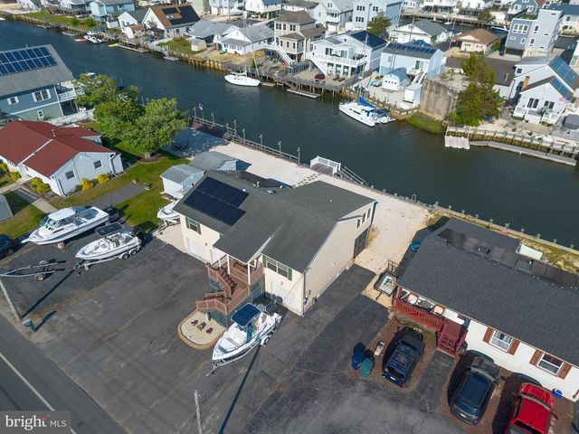 1073 RADIO RD, Little Egg Harbor Twp, NJ 08087