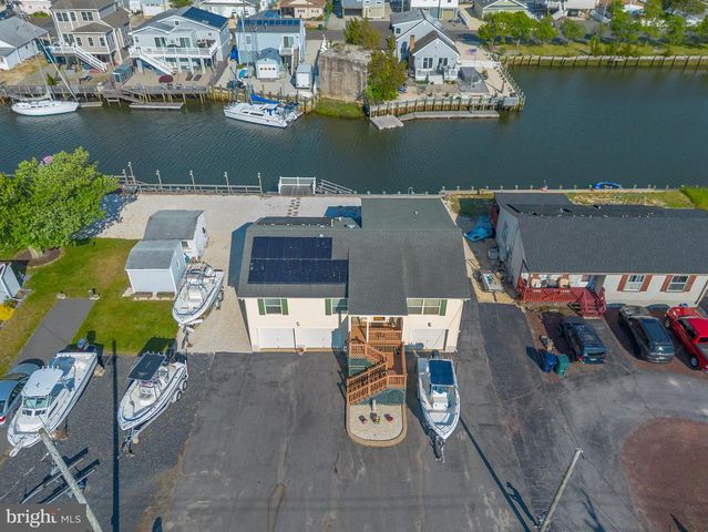 1073 RADIO RD, Little Egg Harbor Twp, NJ 08087
