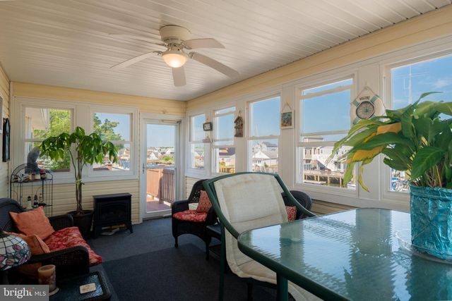 1073 RADIO RD, Little Egg Harbor Twp, NJ 08087