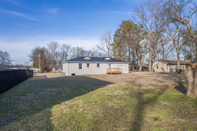 131 Napier Dr, Columbia, TN 38401