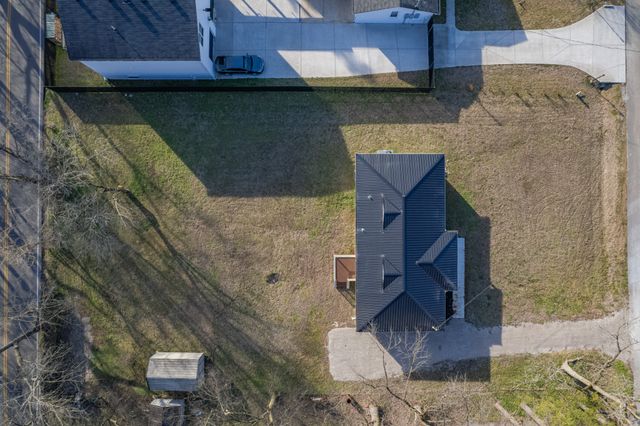 131 Napier Dr, Columbia, TN 38401