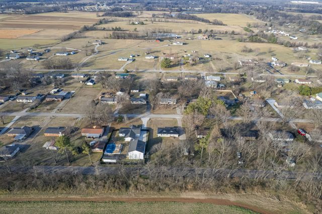 131 Napier Dr, Columbia, TN 38401