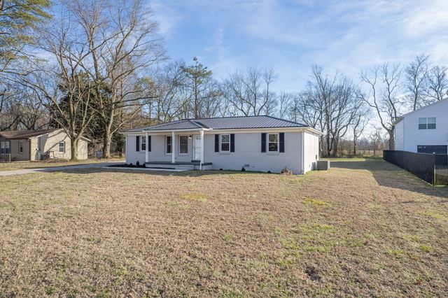 131 Napier Dr, Columbia, TN 38401