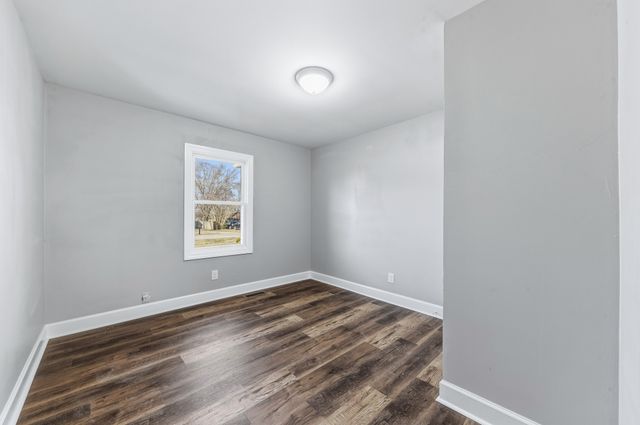 131 Napier Dr, Columbia, TN 38401