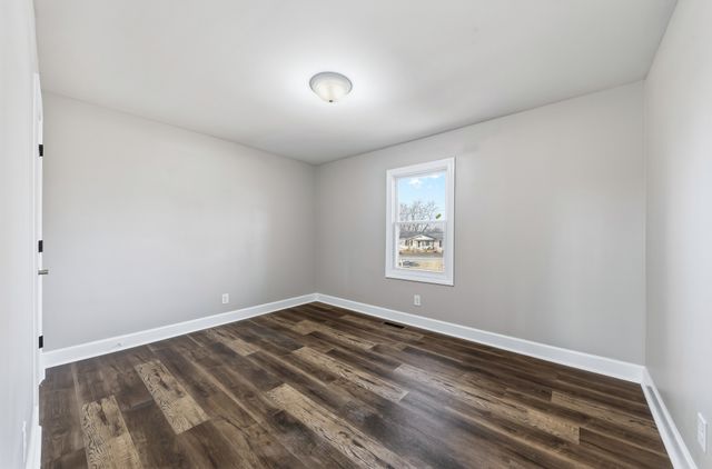 131 Napier Dr, Columbia, TN 38401