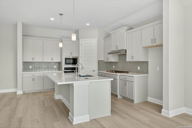 254 Allen, Castroville, TX 78009