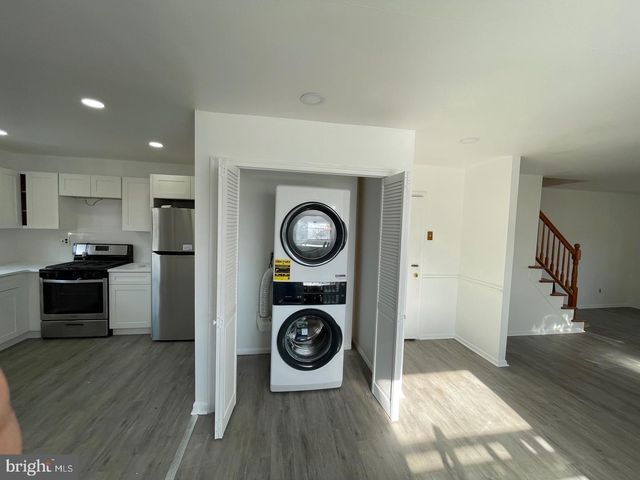 803 LAWLER ST, Philadelphia, PA 19116