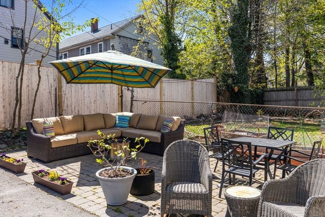 62 Saint Rose St 3, Boston, MA 02130