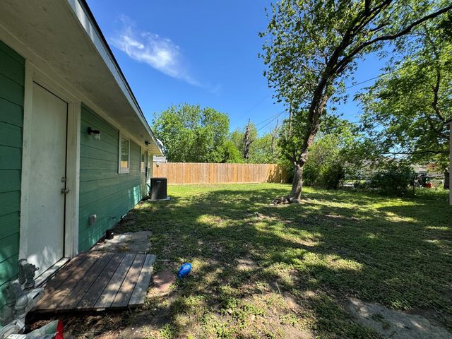 5846 Westover Street, Houston, TX 77033